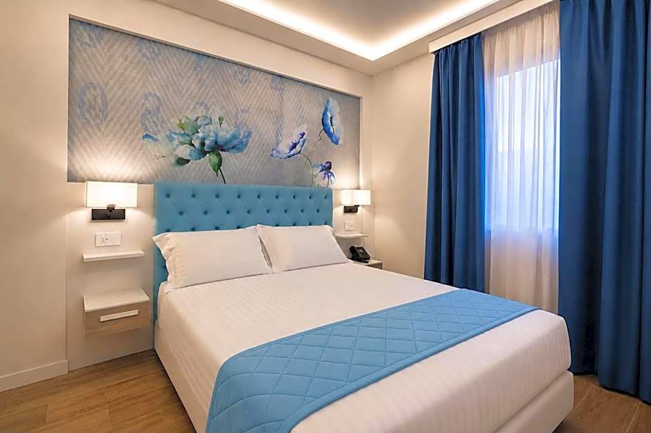 Petit Hotel