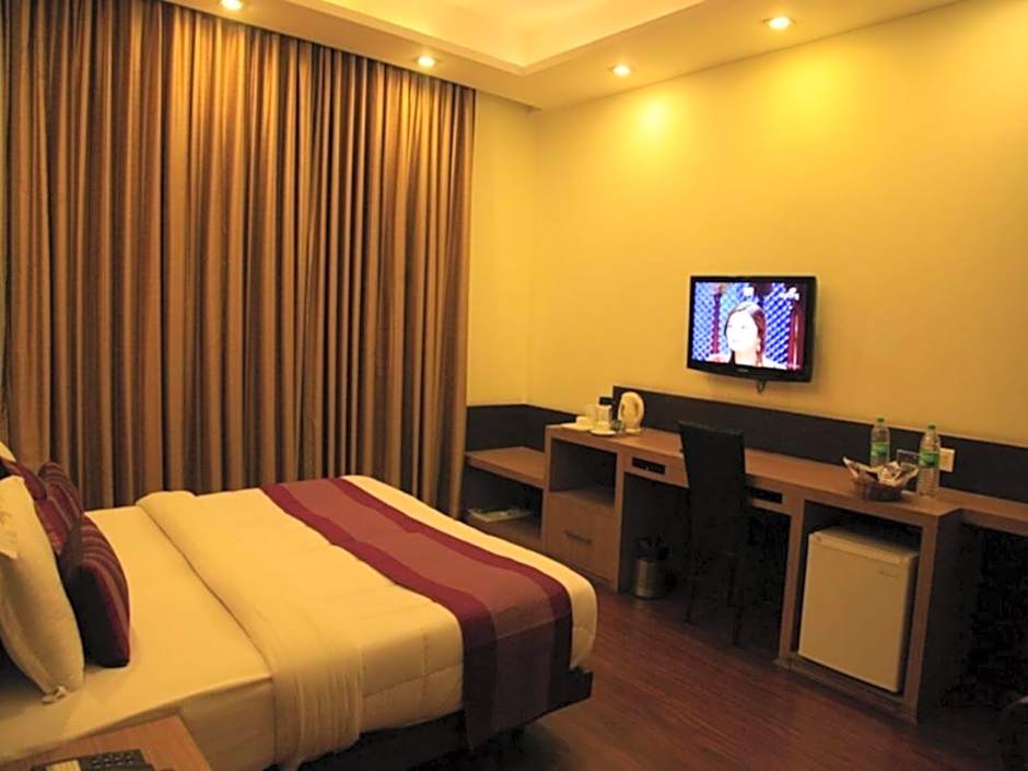 Hotel Indiyaah Inn