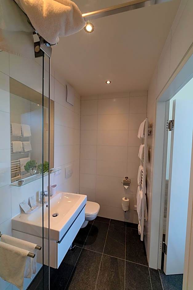 TT-ROOMS - kontaktlos mit Self Check-in I FREE PARKING