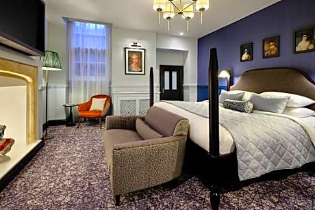 Cinematography, Guest room, 1 King