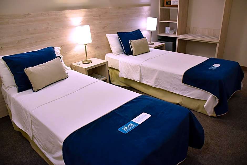 Hotel Tower Inn & Suites