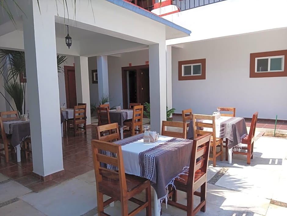 Hotel D Abril