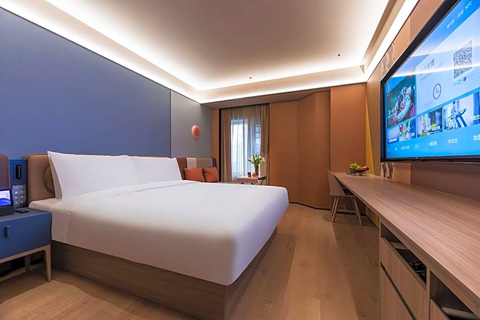 Orange Hotel Nantong Yuanrong Plaza