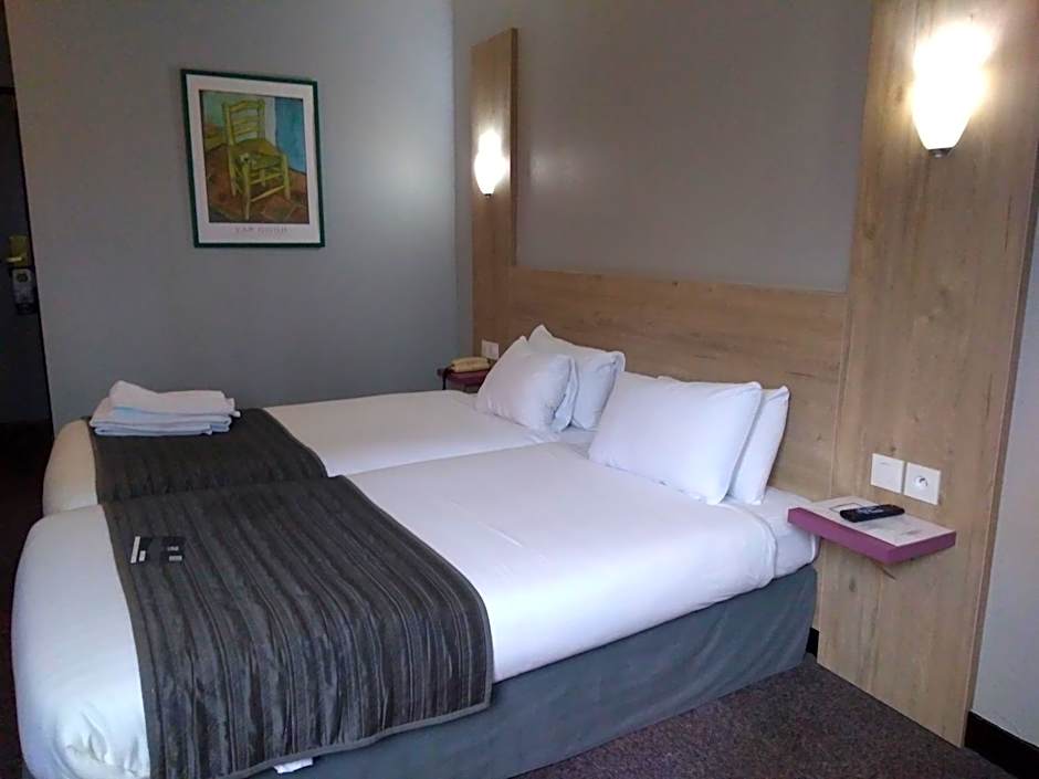 Kyriad Saint Fargeau Ponthierry - Apollonia