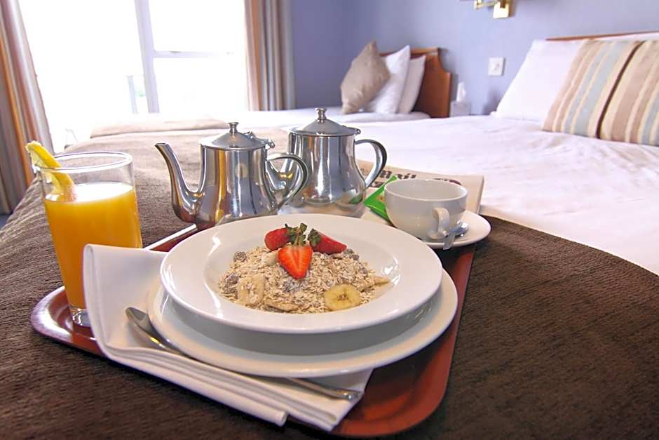 The Riviera Hotel & Apartments - Alum Chine