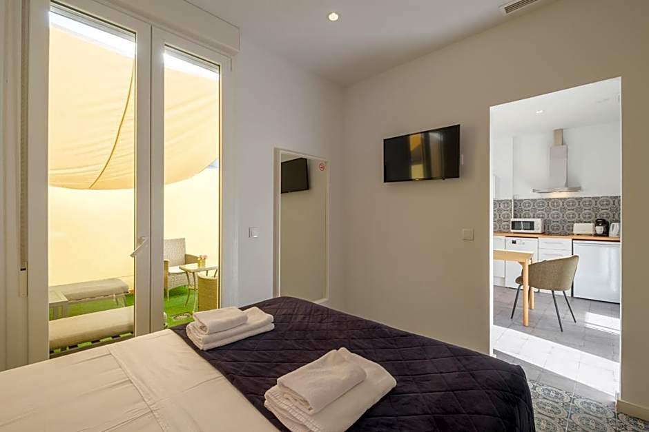 Gorgeous Apt with a Large Private Terrace
