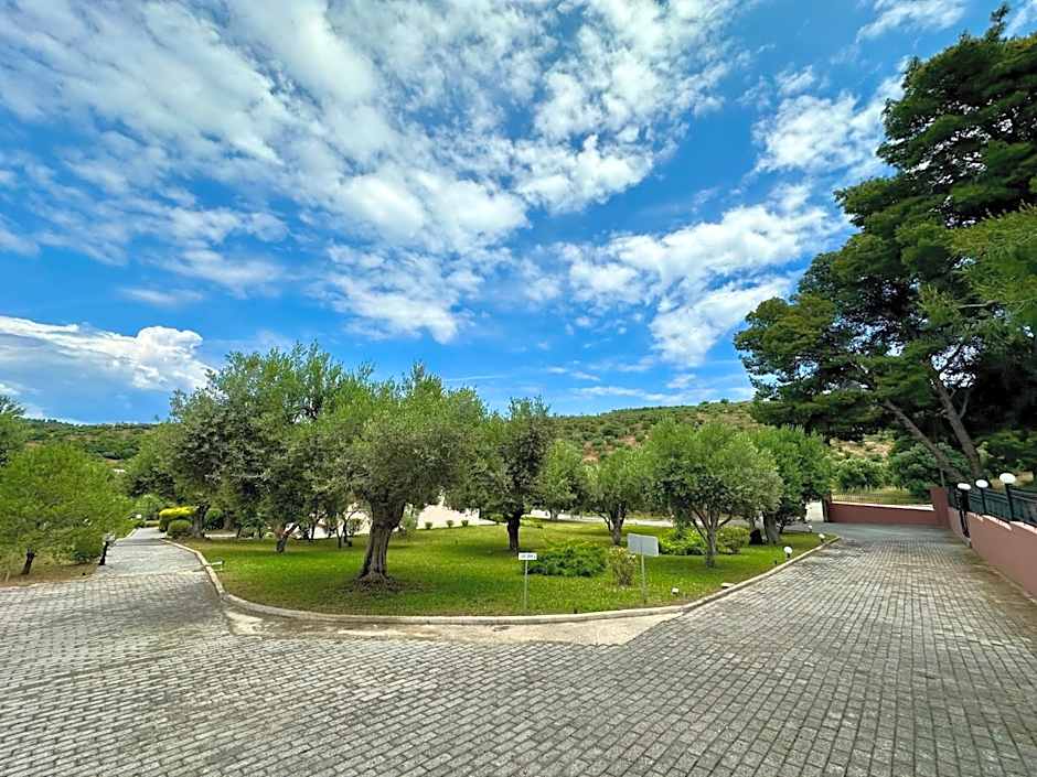 Agrili Apartments & Rooms