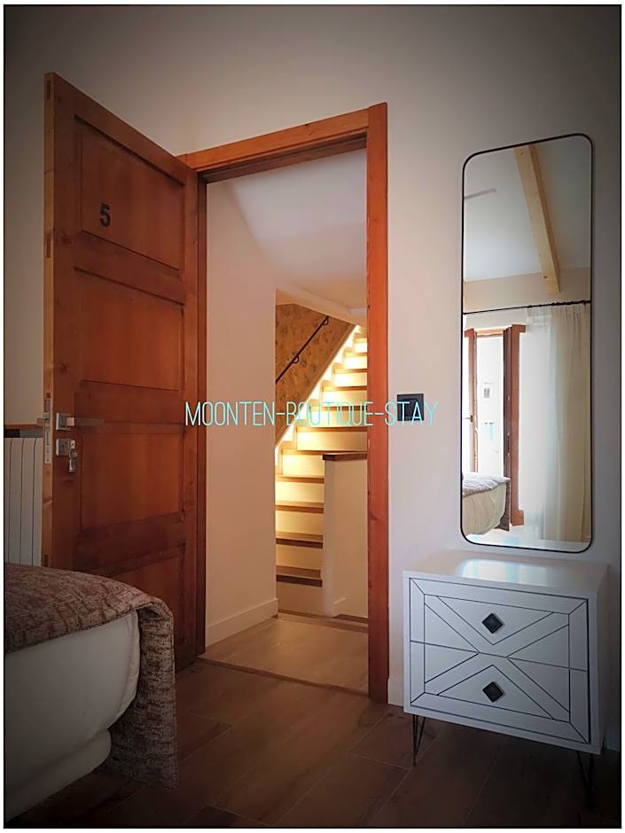 MOONTEN Boutique Stay