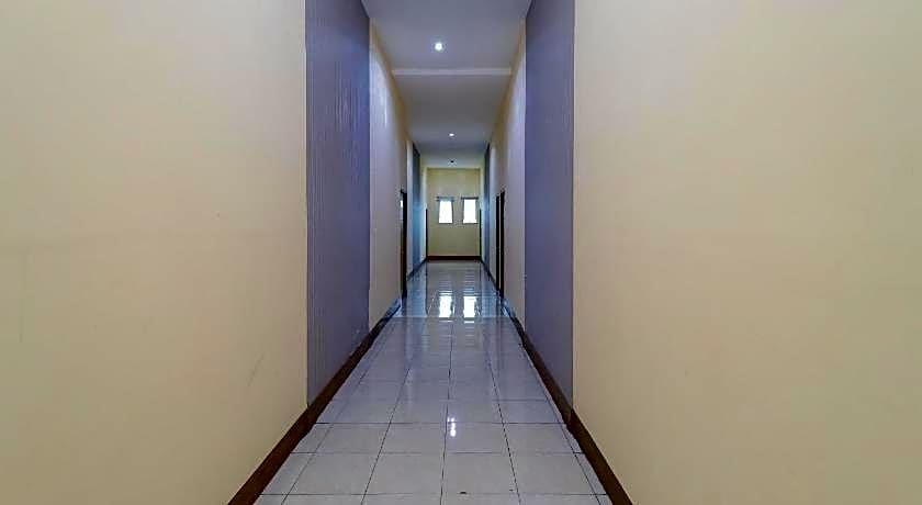 RedDoorz Syariah @ Klojen Malang