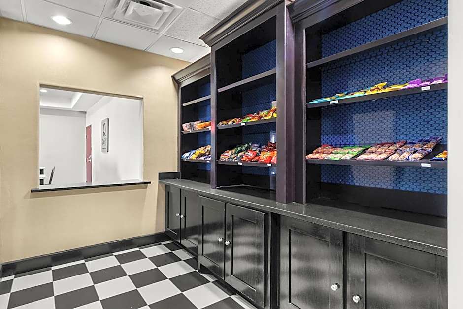 Quality Inn & Suites