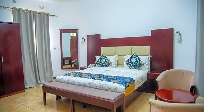 Chamba Valley Exotic Hotel.
