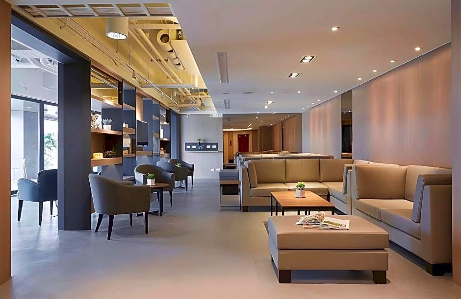 Orange Hotel - Wenhua Chiayi