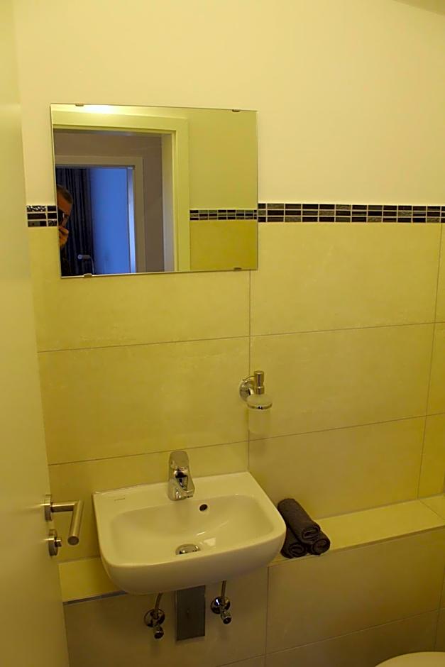 Slamba Hostel