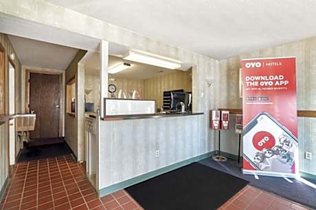 OYO Hotel Wadsworth OH I-76