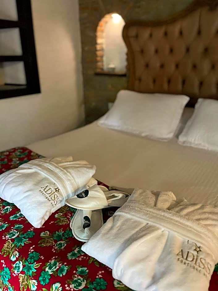 ŞİRİNCE BAHÇE OTEL