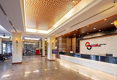 Station ONE Hotel - Aranyaprateth
