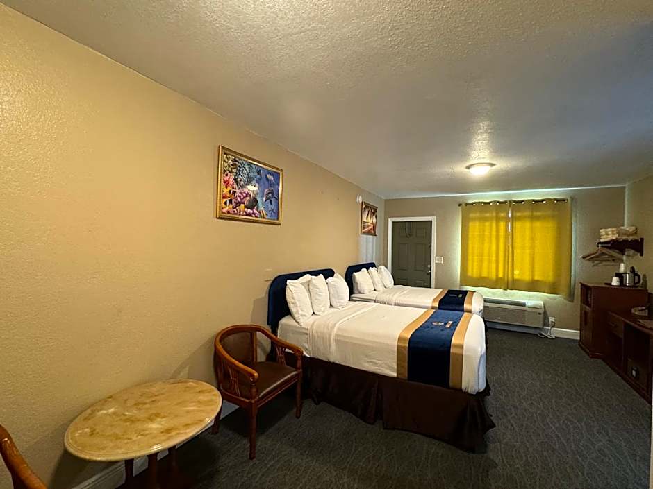 Sandals Inn