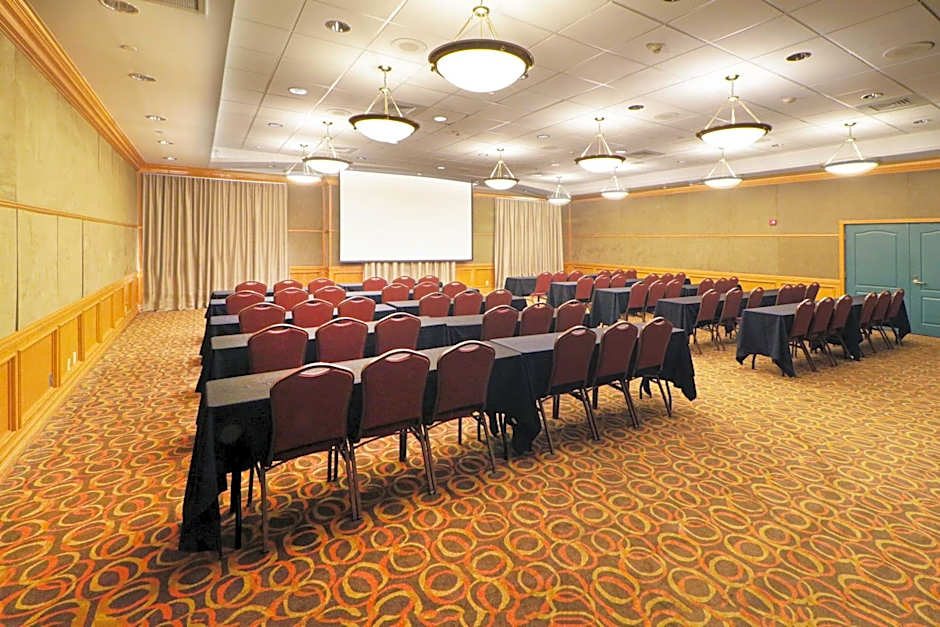 Wyndham Garden McAllen at La Plaza Mall