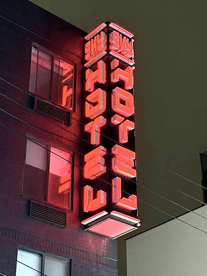 Sky Hotel Flushing/Laguardia Airport