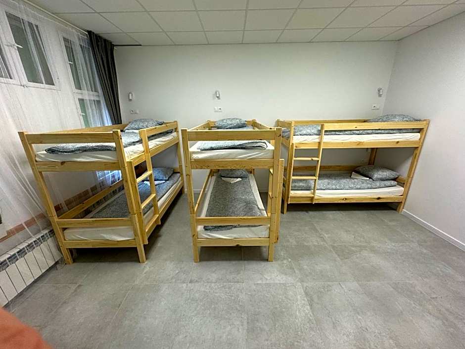 Green Hostel Katowice - 24h Parking