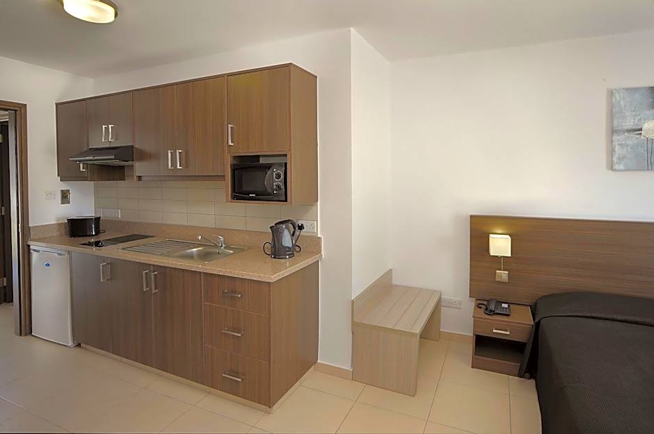 Petrosana Hotel Apartments