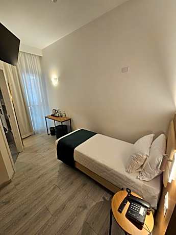 Small Single Room
