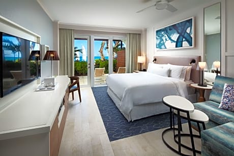 Beachfront-Lanai, Guest room, 1 King, Sofa bed, Oceanfront