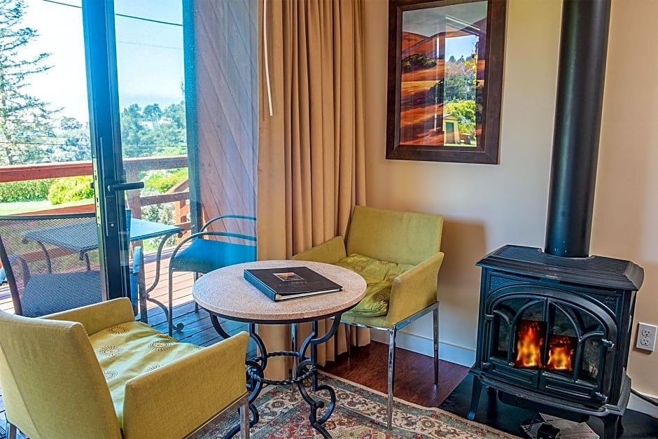 Inn at Buckhorn Cove