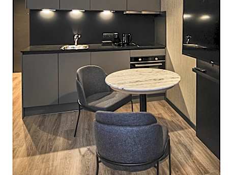 Superior Studio With 1 Kingsize Bed And 1 Sofa