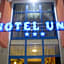 Hotel Uno