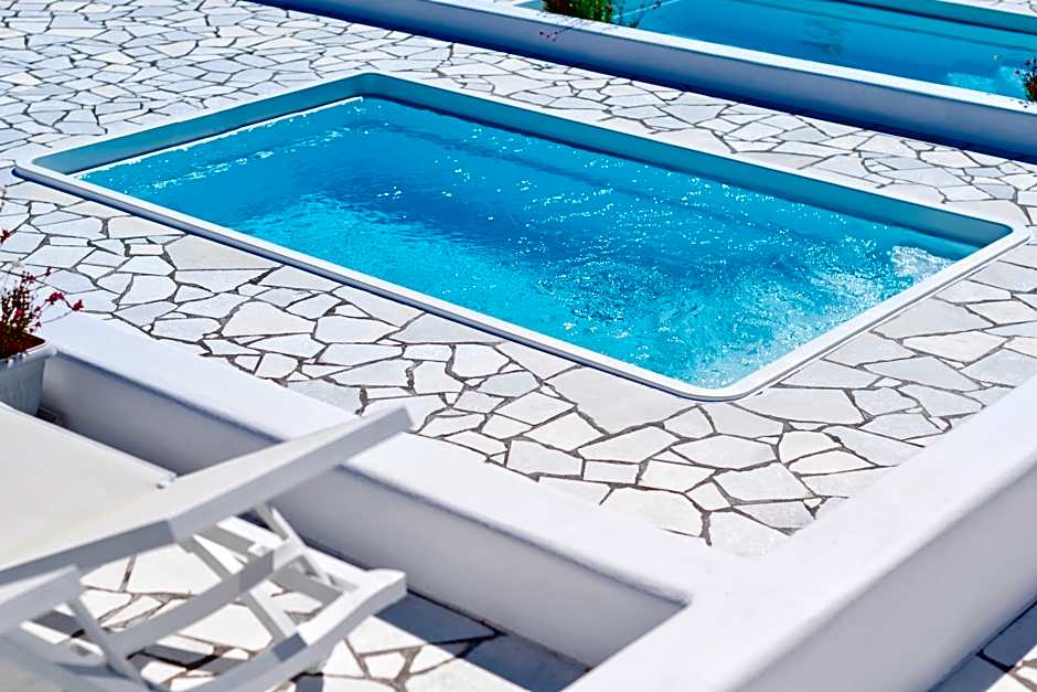 Katharos Pool Villas