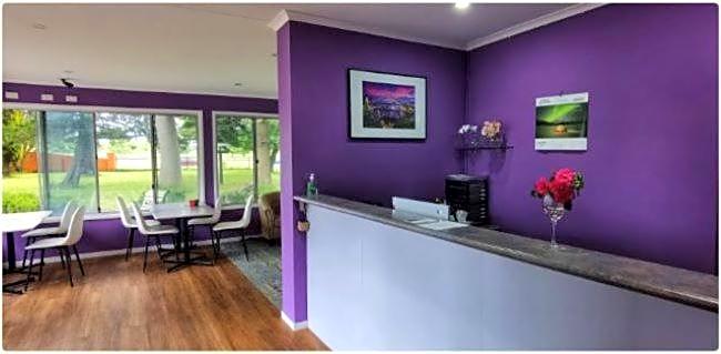 All Seasons Country Lodge