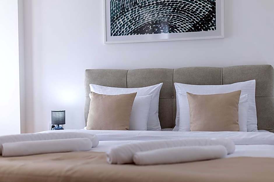 NORTH STORY - Luxury Chalet - Apartments & rooms