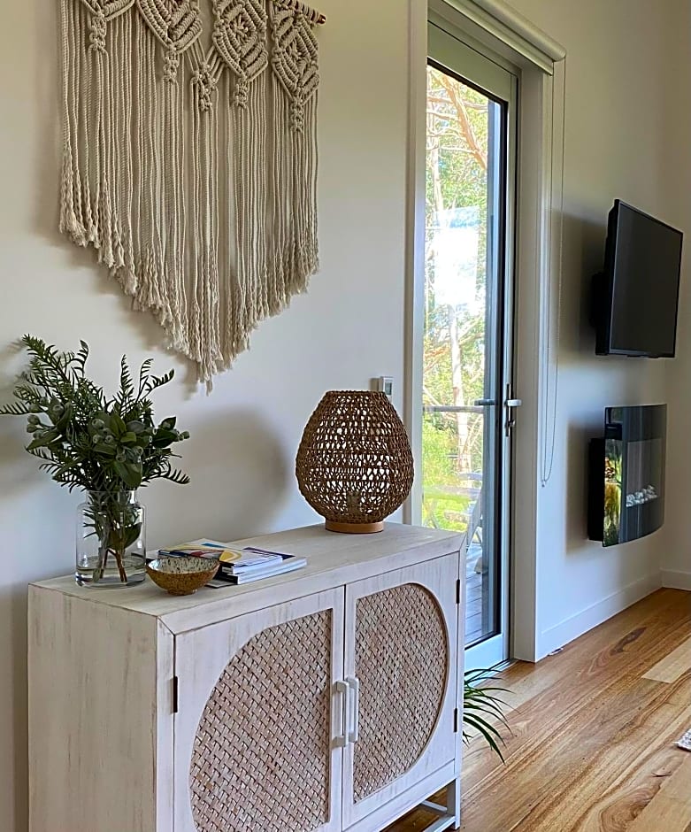 Messmates Luxury Eco Suites