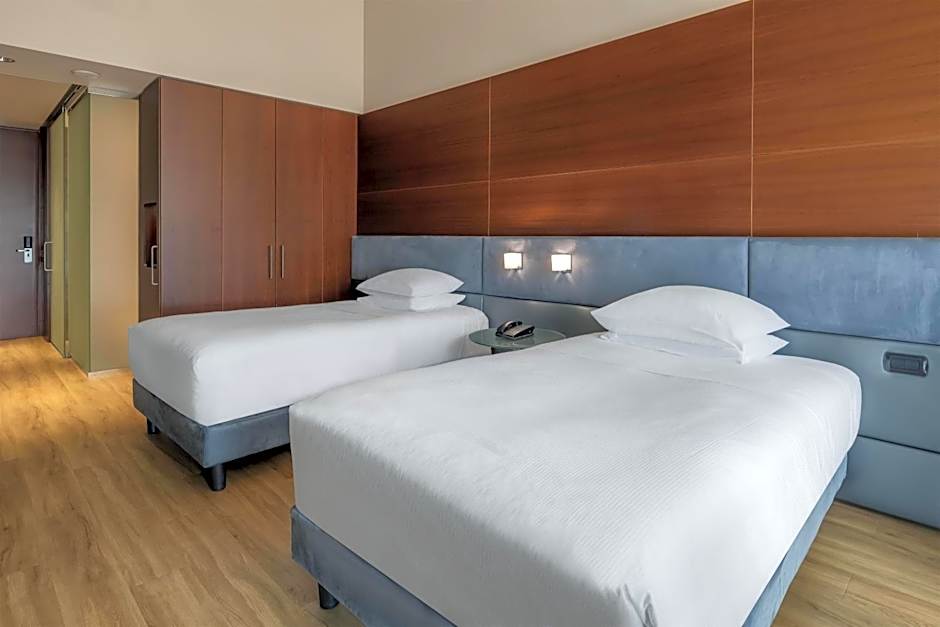 DoubleTree by Hilton Turin Lingotto