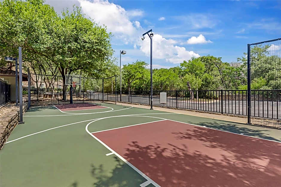 Sonesta ES Suites Austin The Domain Area