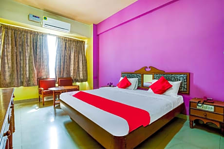 OYO 68201 Hotel Singapore International