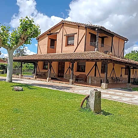 La Muralla de Gredos Hotel Rural