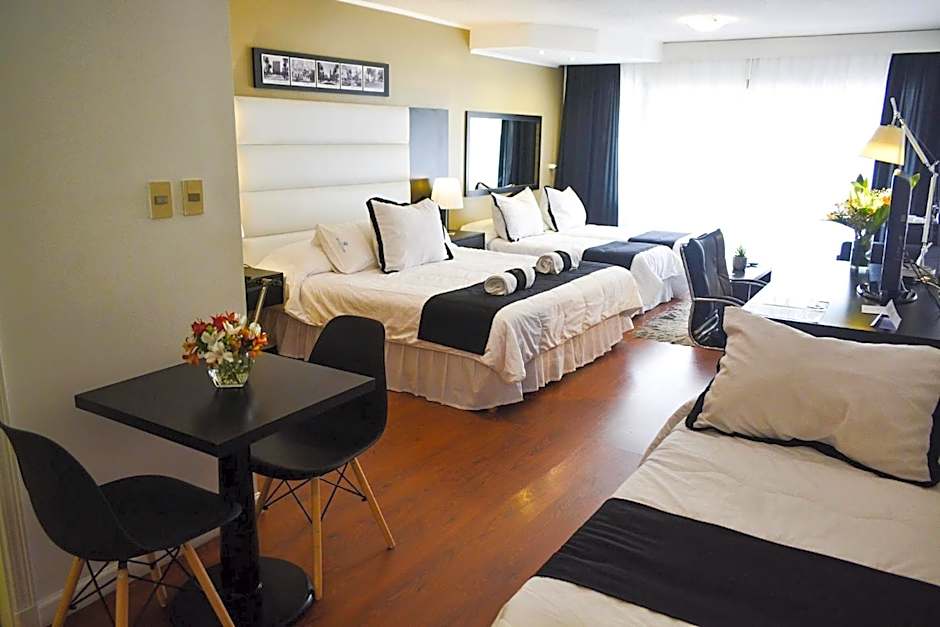 Pocitos Plaza Hotel