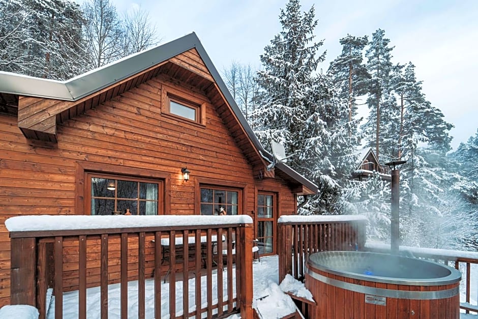 SOVIA WELLNESS CHATA s jacuzzi kaďou a saunou, Čingov