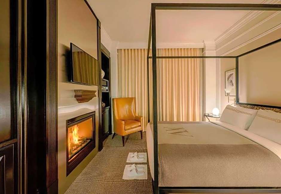 Fifteen Beacon Hotel