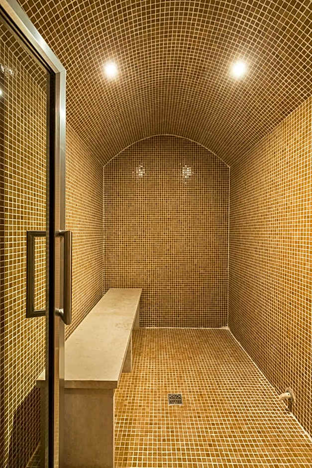 GDM Megaron, Historical Monument Hotel