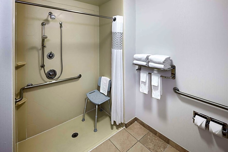 Hampton Inn By Hilton Los Angeles-Orange County-Cypress, Ca