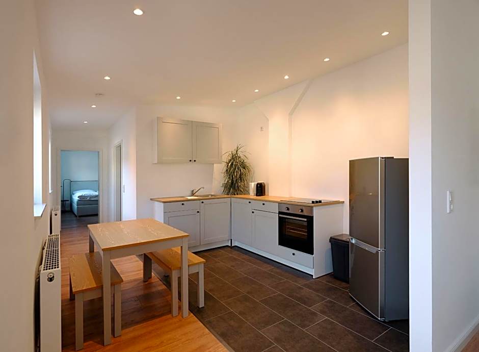 Travel Art Boardinghouse