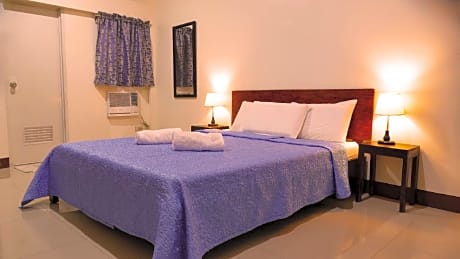 CounTess Pension House