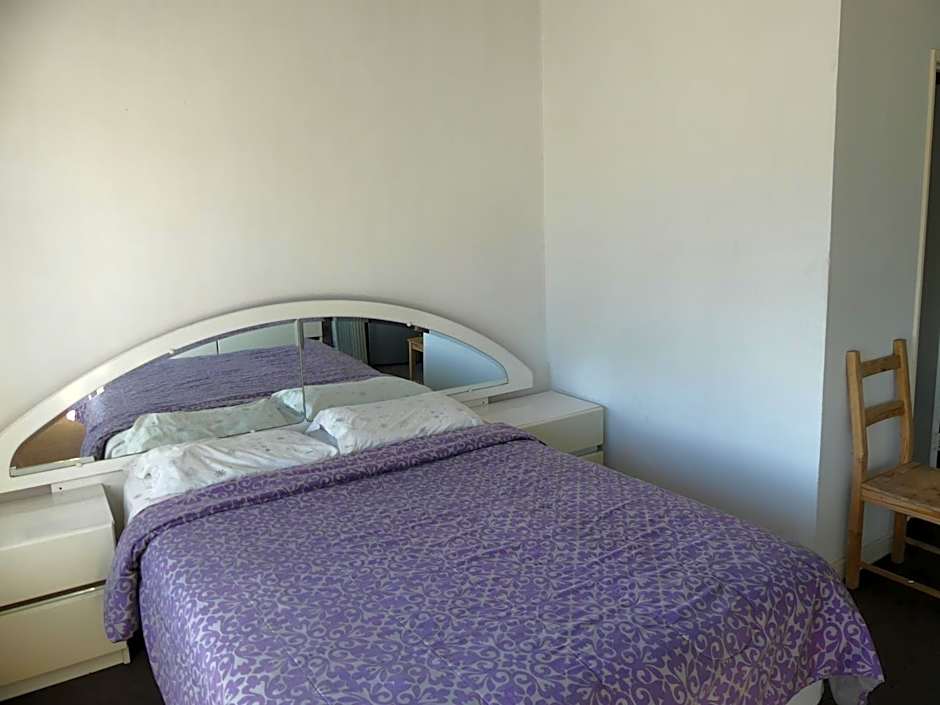 Wilshire Orange Hotel