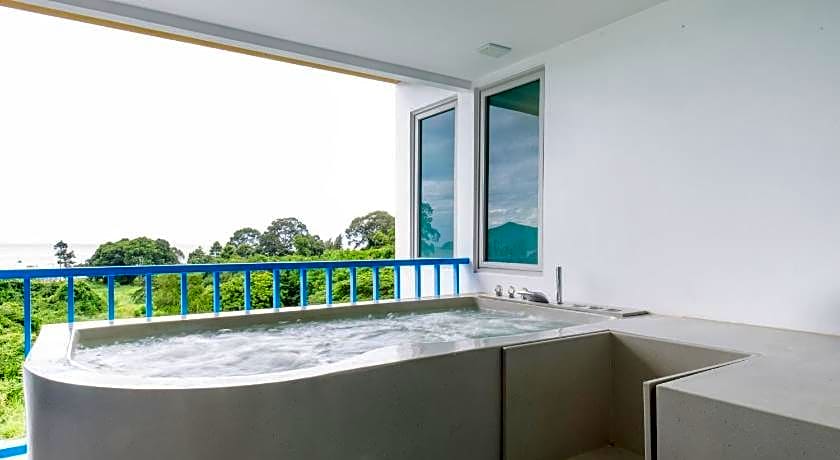 Costa Village Bangsaray