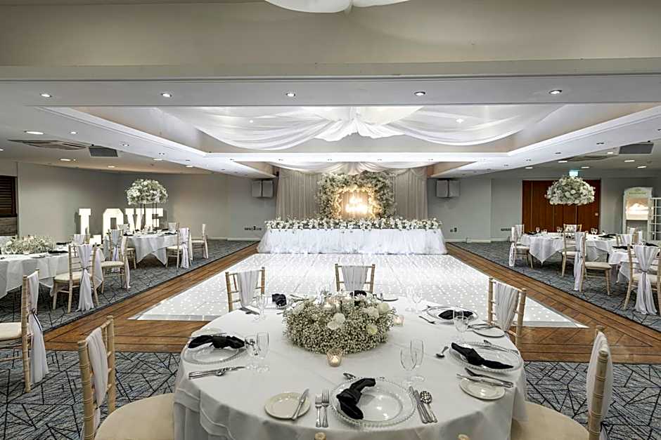 Holiday Inn - Manchester - Oldham By IHG