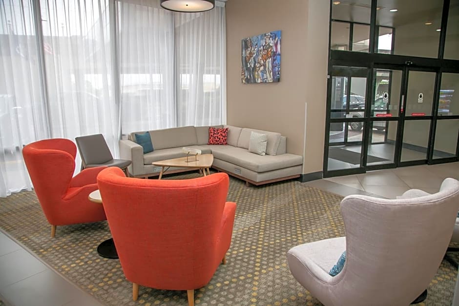 Holiday Inn New Orleans West Bank Tower By IHG