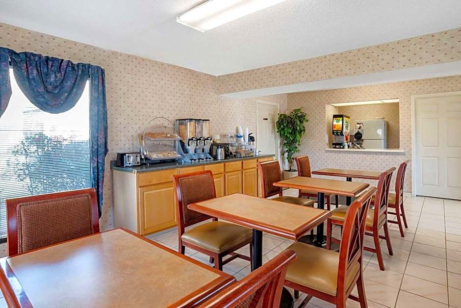 Econo Lodge Pearl - Jackson